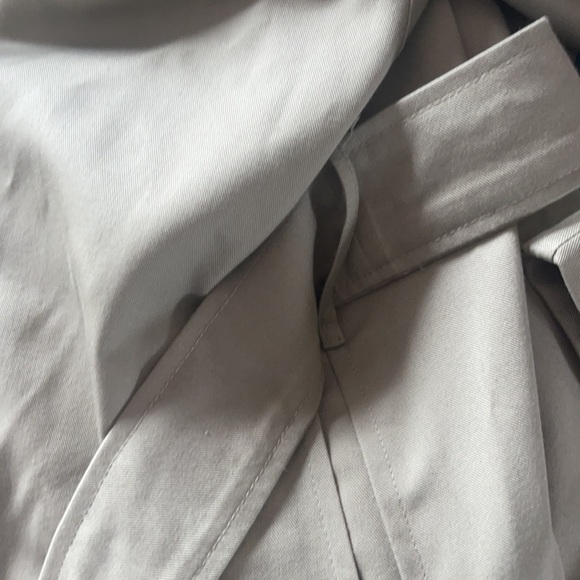 Beautiful Burberry jacket - Picture 4 of 7